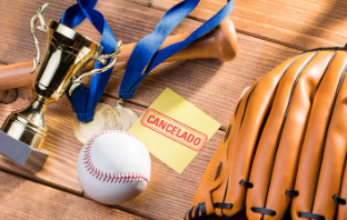 Home Run Heroes: MLB Trivia for Baseball Fans